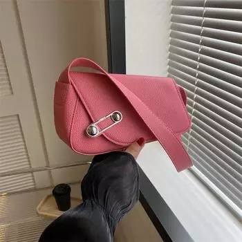 New bag women s fashion simple shoulder bag 2024 summer personalized armpit bag women s bag casual trend small square bag светло-розовый