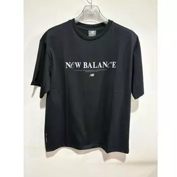 New Balance Футболка Uni Flying Lettering с коротким рукавом Nbnef21433 черная (19)BLACK/90(S)