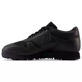 Кроссовки New Balance Rainier Low Triple Black Unisex UALGSBBB 40.5