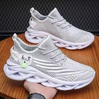 New Black Running Shoes Casual Sneakers White Outdoor Breathable Mesh Shoes Men Light Shock-absorption Sneakers tenis hombres 36 хаки