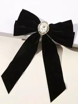 New Black Velvet Bow Hair Pins Elegant Fabric Alloy Roses Hair Clips for Women Fashion Ponytail Barrette Heawear Accessories Size fits all