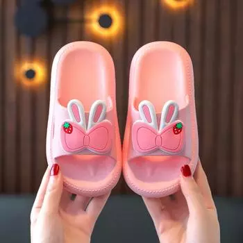 Новые детские тапочки летние для девочек, милые, для дома, для детей, модные, для ванной, с нескользящей мягкой подошвой, для родителей и детей, для мальчиков, пляжная обувь на плоской подошве 22-23