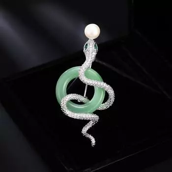 New Chinese freshwater pearl high-end snake brooch light luxury zodiac animal pin suit coat accessories золотой