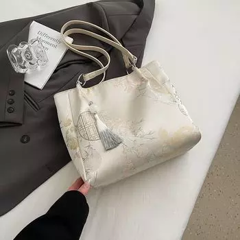 New Chinese Style National Style Canvas Big Bag Women 2025 New Arrival Summer Leisure Shoulder Bag Large Capacity Commuter Tote Khaki free pendant