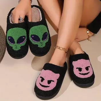 Новые милые хлопковые тапочки с рисунком инопланетянина для мужчин и женщин, зимние домашние нескользящие парные комнатные плюшевые хлопковые туфли