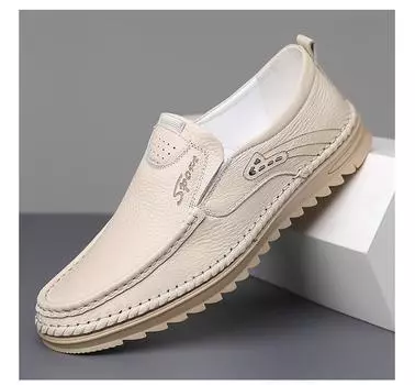 New Designer Slip-on Men s Dress Loafers Spring Autumn Soft-soled Male Driving Shoes Fashion Solid Color Leather Shoes Male 38