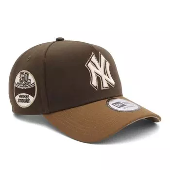 New Era 9FORTY Strap Cap MLB New York NY FREE Iced Exclusive to and Perfect for spring and summer Popular size stickers Adjustable size for everyday