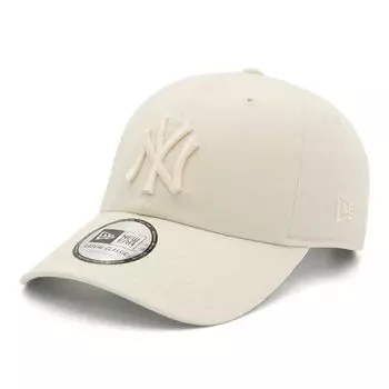 New Era Casual Classic Cap in Tonal Color Exclusive to and Casual Classic Perfect for Spring and Popular size stickers Adjustable sizes Perfect for