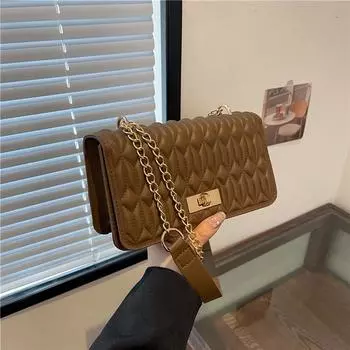 New fashion shoulder messenger bag simple retro personality beautiful 2024 summer trend casual commuting small square bag чёрный