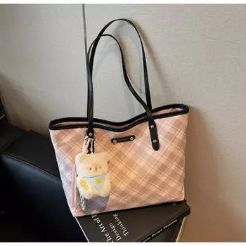 New fashionable versatile tote bag women s large-capacity simple temperament commuter handbag shoulder bag чёрный