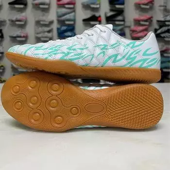 New football shoes training shoes large size high top teenage students broken nails long nails children long nails football shoes 35 белый