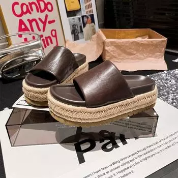 New leather straw thick-soled muffin slippers wear beach one-word cool slippers women s shoe holders small leather shoes 35