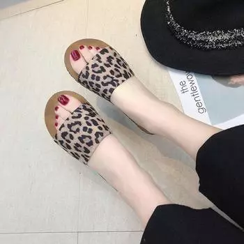 New Leopard Print Women Slippers Female Casual Sandals Women Flip Flops Summer Beach Shoes Women Slip on Bling Gold Flat Slides 35 светло-коричневого