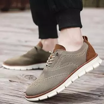 New lightweight breathable hollow out men s shoes Outdoor wear-resistant casual men s shoes Fashion trend Walkingflat shoes 39 чёрный