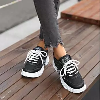 New little white shoes women s 2024 autumn mesh embroidered breathable board shoes versatile thick sole heightening casual shoes 35 хаки