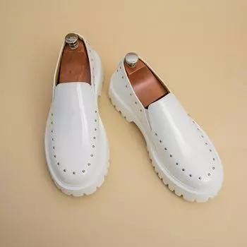 New Men Fashionable Loafers Black White Men Thick-soled Anti-slip Comfortable Breathable Brand Leather Shoes 38-46 Men Shoes 38