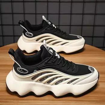 New men mesh breathable shoes Male Outdoor anti slip walking sneakers casual fashion sports shoes Comfortable versatile loafers 40