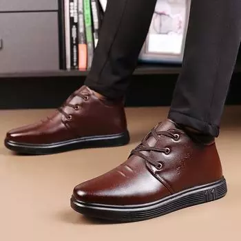 New men s father among the elderly men s leather shoes piled and thickened casual leather shoes cold-resistant, non-slip and warm men s cotton shoes 39 чёрный