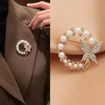 New Pearl Rhinestone Wreath Butterfly Brooch for Women Baroque Trendy Elegant Circle Pins Party Wedding Gifts серебряный