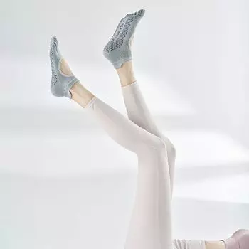 New Pilates Socks Four Seasons Non-Slip Five-Finger Sports Socks Women s Short Breathable Dispensing Socks Backless Yoga Socks Azure Blue free size