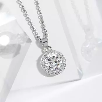 New Round Pendant Collarbone Chain with Advanced Feeling Four Claw Sunflower Round Diamond Necklace