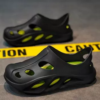 New sandals men s beach shoes home out bag head drag men s hole shoes light travel sandals tide 40