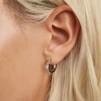 New simple C butterfly earrings fashion green butterfly earrings ladies party gift is exquisite как