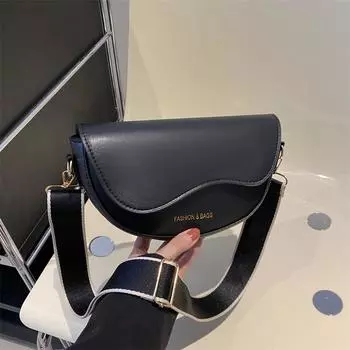 New single shoulder women s autumn and winter messenger bag bag bag texture handbag small square bag women s messenger bag чёрный