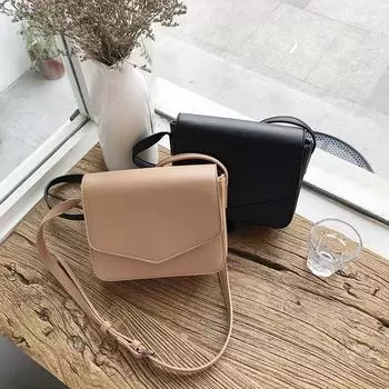 New Small Bag Retro Small Square Bag Simple Casual Girl s Shoulder Bag