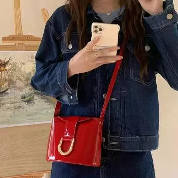 Новые маленькие красные сумки кроссбоди из ПУ кожи, модные сумки-ведра с клапаном мини, с металлической пряжкой-подковой, повседневные черные сумки через плечо