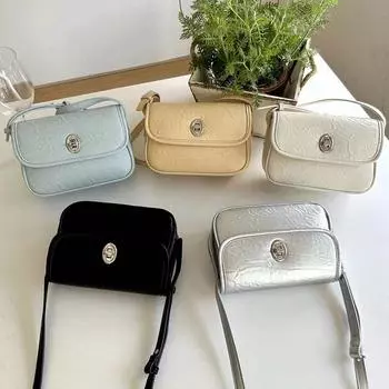Новые маленькие квадратные сумки женские модные минималистичные однотонные сумки через плечо продвинутые женские сумки для отдыха в корейском стиле с замком-пряжкой