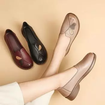 New Stylish Women Shoes 2024 Spring Summer Slip-ons Leather Moccasins Soft Mom Comfort Walking Shoes Non-slip Ladies Shoes CN 35 хаки