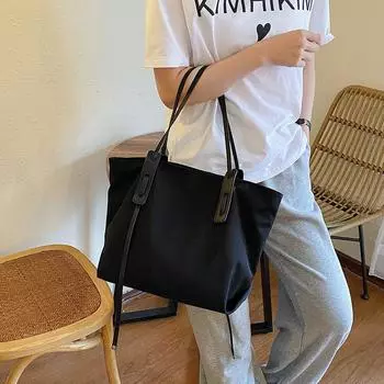 New tote bag large-capacity women s high-end new versatile textured shoulder bag fashionable going out handbag хаки