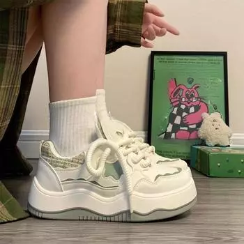 Новая университетская обувь на толстой подошве для женщин, весна и лето, универсальная модная белая обувь для женщин, повседневная спортивная обувь для студенток 35 зелёный