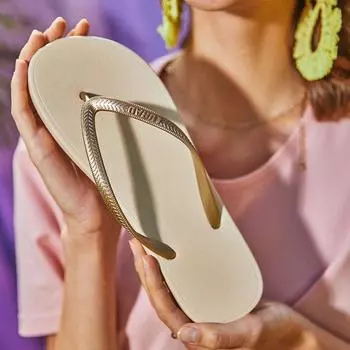 New Women Flip Flops Print Slippers Beach Cool Summer Shoes Pool Shower Flat Non Slip Outside Personality Female Shoes Size 35-36 бежевый