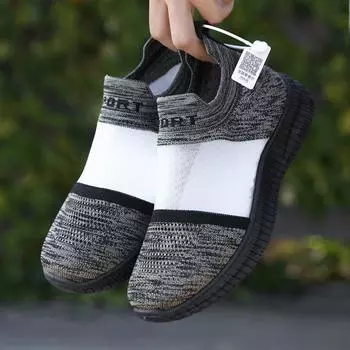 New women s fly-woven casual shoes manufacturer one-pedal lazy pedal comfortable and lightweight mother shoes socks shoes 36 розовый