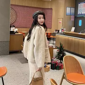 New women s round neck double-breasted imitation mink fur jacket vertical pattern fur integrated fur top S 52.5 kg