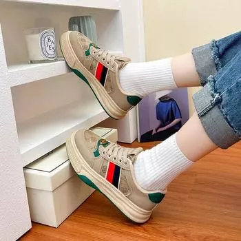 New women s shoes retro board shoes spring and autumn flat-soled casual shoes comfortable outdoor casual shoes platform shoes low-top breathable 35