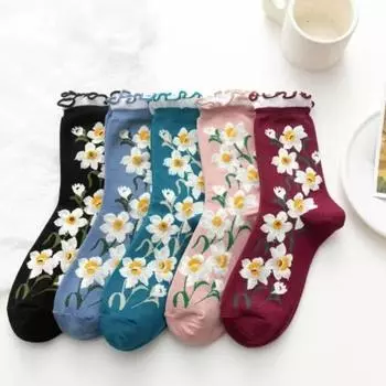 New women s socks flower series lace socks retro forest small floral jacquard socks personality women s socks 35-40