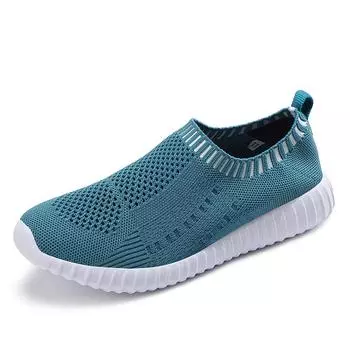 New women s walking shoes light non-slip breathable casual sports shoes large size mesh surface loafer women s shoes36-42 36