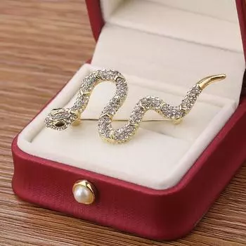 New Year S Zodiac Snake Brooch High-End Niche Design High-End Suit Coat Neckline Corsage Pin Jewelry Accessories