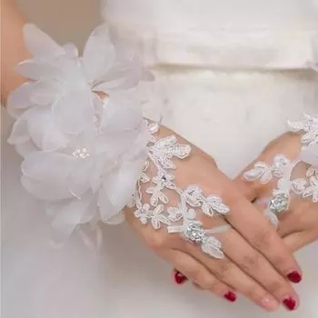 Невеста Свадебное Платье Свадебные Перчатки Красный Цветок Молочно-Белая Роса Палец Большой красный