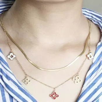 Невыцветающее двухслойное ожерелье Lucky Clover из титановой стали с когтистыми костями 18K золотой