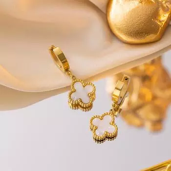 Невыцветающие серьги из титановой стали, золотые серьги счастливого клевера, универсальные для женщин, простые и роскошные серьги золотой