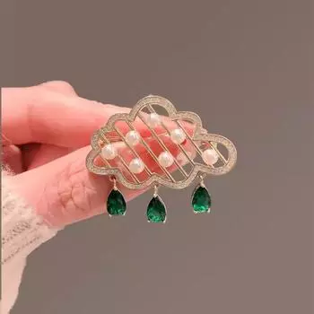 Нежная брошь с бахромой в виде жемчужного облака, высококачественный женский нишевый дизайн, пряжка для корсажа, застежка, булавка, аксессуары для костюма