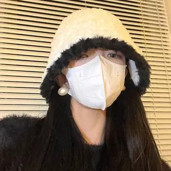 Нежная мягкая вощеная панама женская зимняя универсальная шапка для лица с большой окружностью головы пушистая шапка-тазик M56-58cm белый