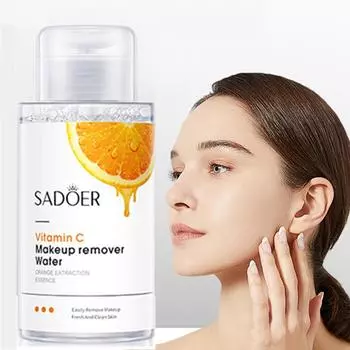 Нежное и увлажняющее средство для снятия макияжа с витамином С для освежения и чистоты кожи.