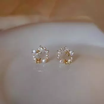 Нежные французские жемчужные серьги для женщин Летний темперамент Серьги-гвоздики для новинок Трендовые серьги для нового стиля