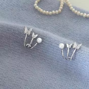 Нежные серьги-гвоздики в виде бабочек, женские легкие, роскошные, темпераментные, серьги с имитацией жемчуга, нишевая индивидуальность, корейская версия ювелирных изделий