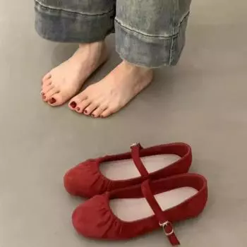 Нежные волшебные туфли Мэри Джейн женские 2024 новые французские элегантные плиссированные балетки с круглым носком и неглубоким горлом 35 чёрный